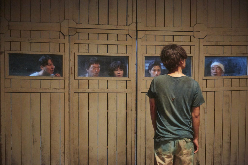 Чумовая семейка: Зомби на продажу (2019)